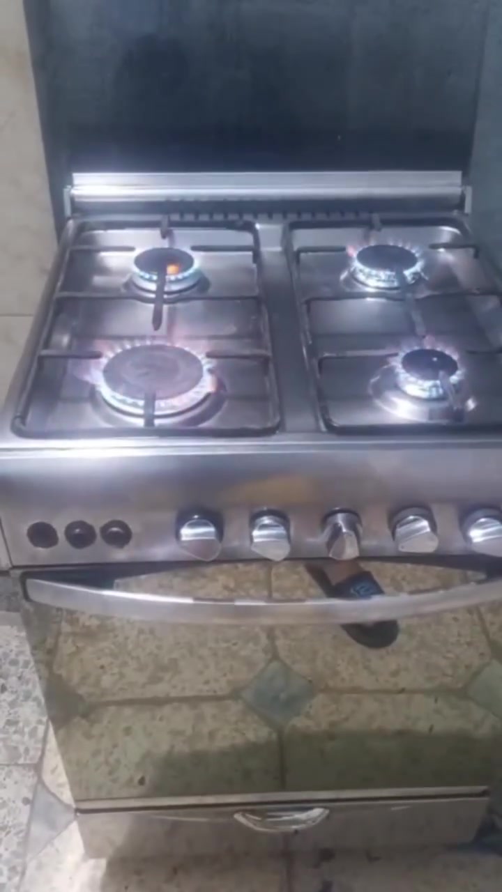 طباخ
سعر 70

مكان مدينه الصدر 

تواصل واتساب 

***********
