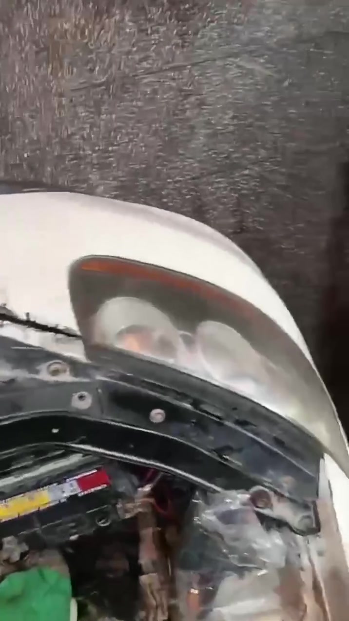 🛠️ سيارتك بها طكة بالصدر وماتكدر تحركها؟ الورشة تجيك لباية بابك! 🚗💨
​خدمة حدادية صدر سيارات وصيانة أعطال متنقلة
​تعبان من كراجات التصليح والانتظار؟ سيارتك ثقيلة أو تطلع أصوات على الطريق وماتكدر تجيبها للورشة؟ لا تشيل هم، نوصلك وين ما تكون ونصلح سيارتك بأعلى دقة وأمانة.
​🔧 خدماتنا المتنقلة تشمل:
​حدادية صدر كاملة: (تبديل بوشات، دبلات، عكسات، شلالات، وسنترات).
​معالجة الأصوات والطكات: تشخيص دقيق وتصفية كاملة للصدر.
​
​خدمة الطوارئ على الطريق: جاهزون للوصول إليك في حال حدوث عطل مفاجئ.
​✨ لماذا تختار خدمتنا؟
✔️ سرعة في الاستجابة والوصول.
✔️ خبرة عالية وتشخيص دقيق للعطل بدون تكاليف زايدة.
✔️ توفير الوقت والجهد عليك.
​📞 للطلب والاستفسار أو لحجز موعد:
📱 [***********] (يتوفر واتساب)
​📍 مناطق التغطية: [جميع مناطق بغداد]
⏰ أوقات العمل: [ يومياً من 8 صباحاً إلى 10 مساءً]
