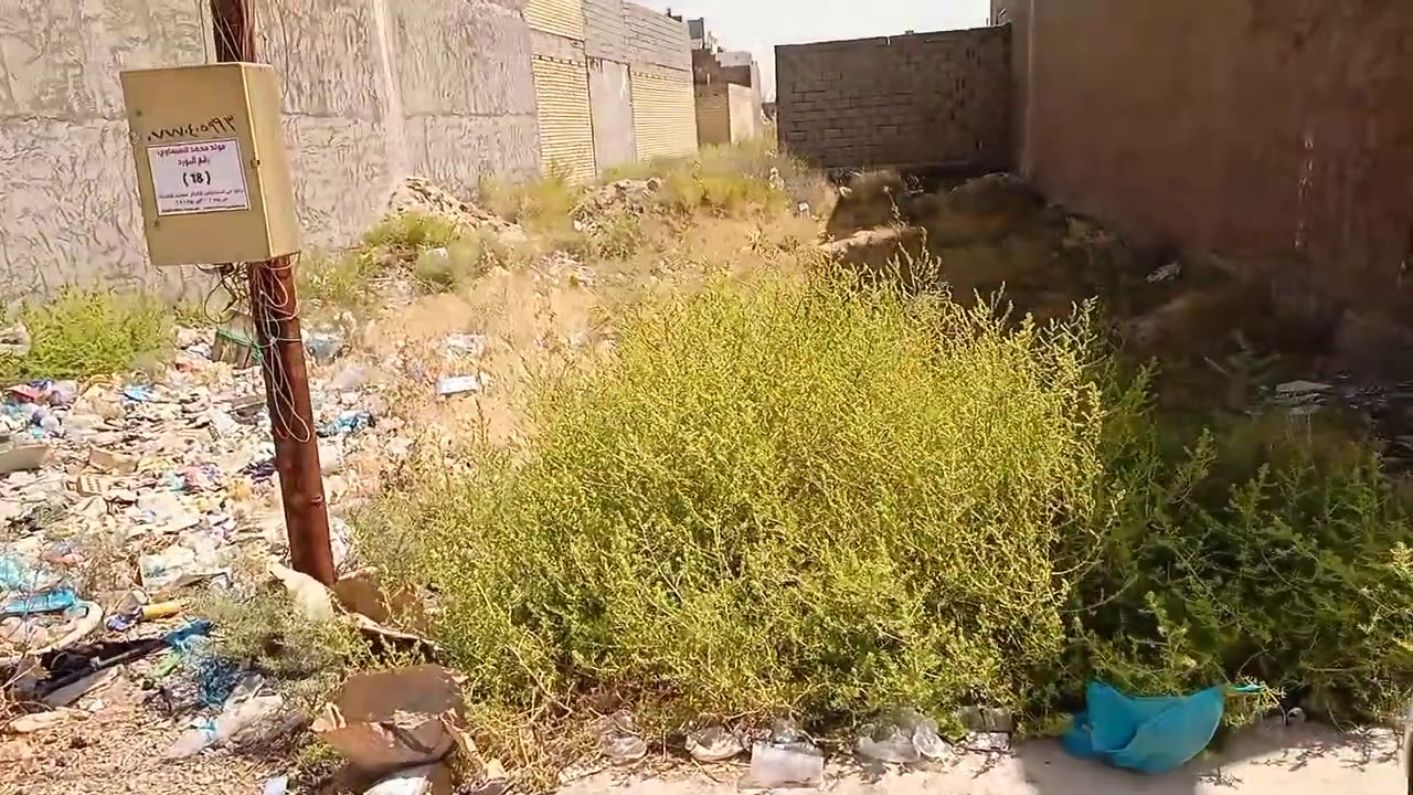 السلام وعليكم قطعه ارض 100 متر طابو زراعي  سند25 وبيها قرار قاضي بسمي  من ابو كاع نفسه موجود  مكان شارع  المسعودي سعر45 بيها مجال رقمي  ‏‪***********‬‏
