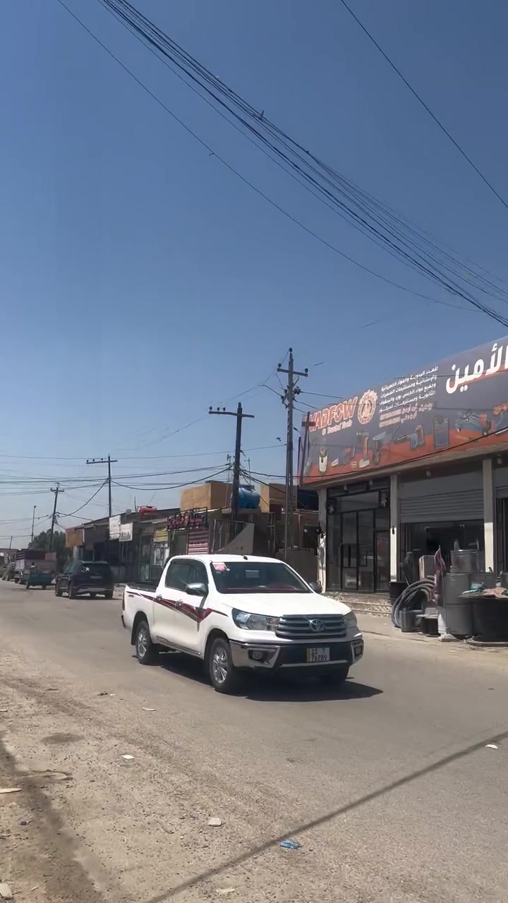 السلام عليكم
محل تجاري للبيع 
الموقع حي العسكري مقابل مجمع الأمين 

المحل 5 نزال و4 واجهيه 

للاستفسار ***********
او المراسله ع الخاص
