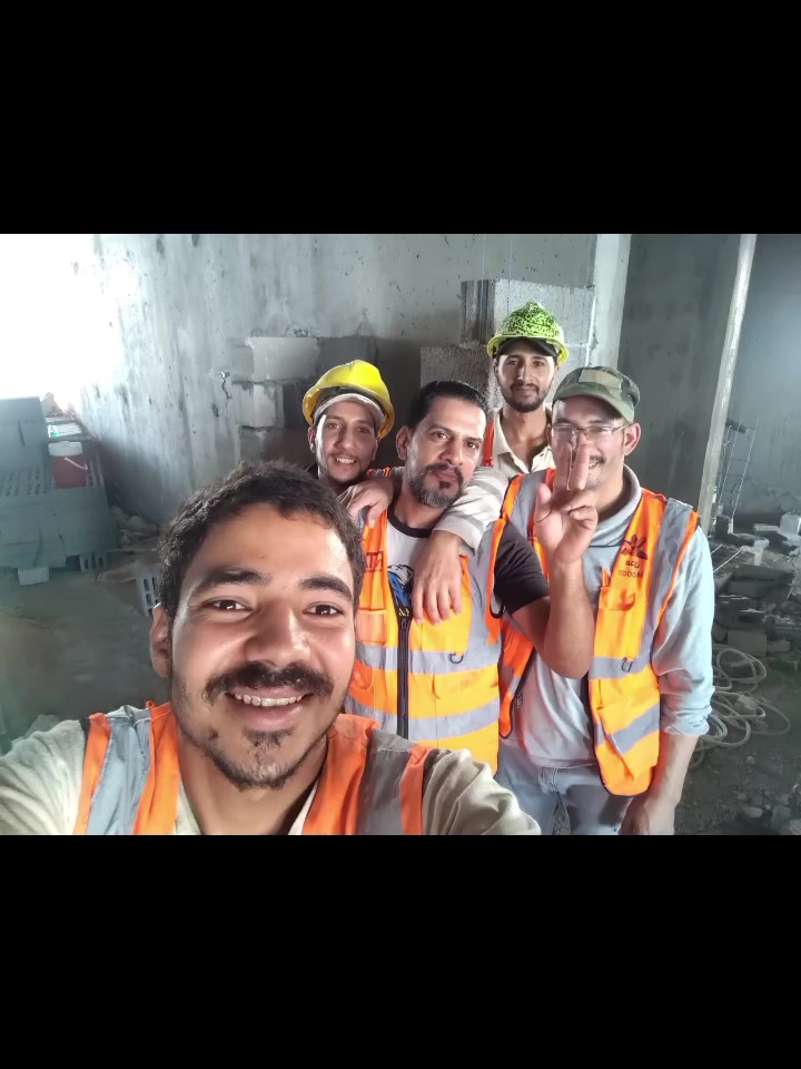 السلام عليكم ورحمة الله وبركاته كادر بناء مصري شغال درجة أوله تسليما مهندسين ابراهيم ابو صالح *********** اسعار مناسب للجميع
