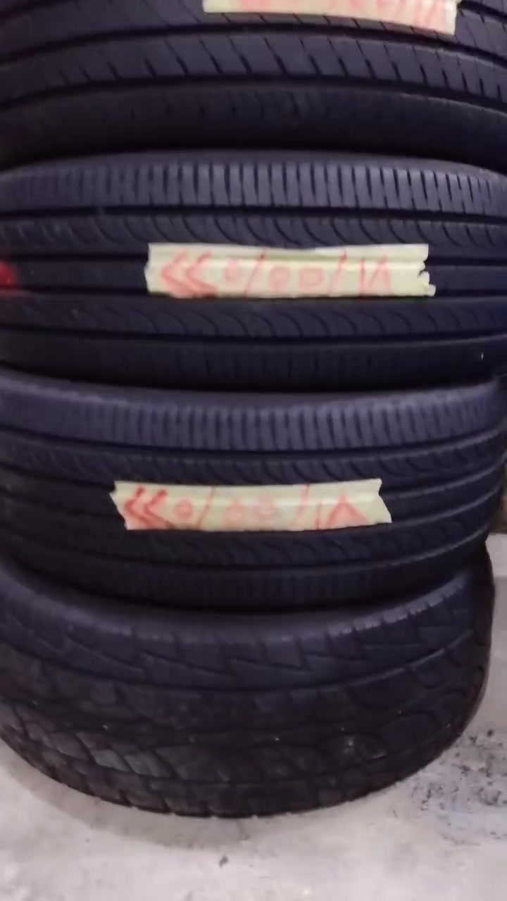 السلام عليكم 
تايرات ياباني القياسات مذكوره بل فيديو عنواني بابل سدة الهنديه قرب سيطرة حي النصر سعر التك 30 الف يوجد توصيل جميع المحافضات ضمان عشر ايام اي اشكال بل تاير يرجع للحجز والاستفسار واتساب ‏‪***********‬‏
