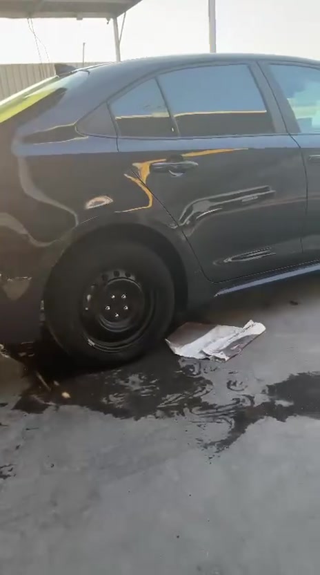 كورلا ٢٤ مثنى شهداء وكاله عامه باسمي ماشيه ٢٢ ميل وحادثه موضح بالصور باب خلفي َواربع أصابع بنيد لا غير سياره جديده للاستفسار الاتصال ***********
