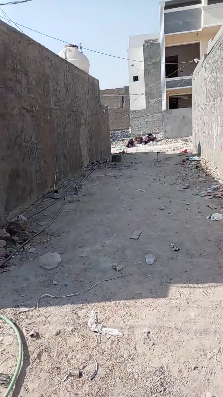 قطعة خمسين متر +بيت خمسين متر البيع سعر خمسة واربعين مليون وبهة مجال ***********
