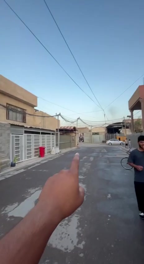 سلام عليكم اخوتي الطيبين بيت للبيع  طابو صرف في منطقة سويب مساحه 100 متر  7:50 واجهيه ونزال 13:50 يحتوي البيت على اربع غرف نوم ***********
