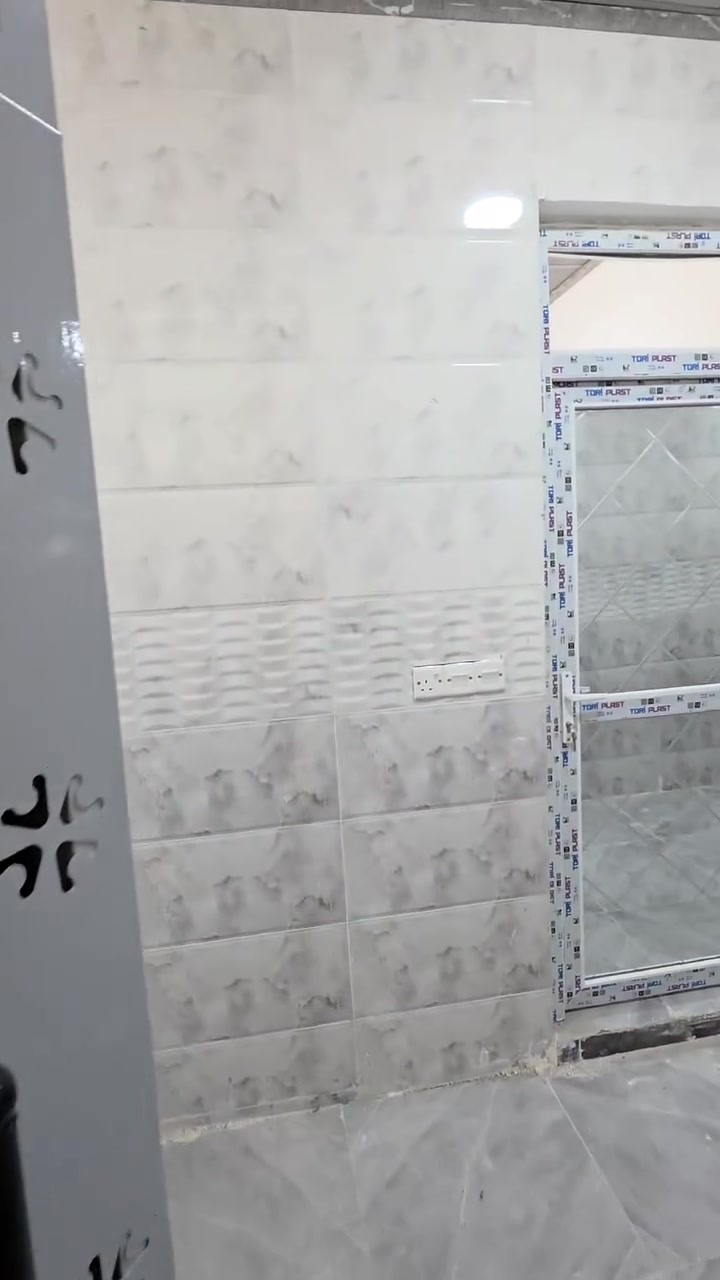 دار سكني للبيع...

المساحة : 45 متر واقع حال. 

الدار يتكون من :

غرف نوم عدد 3  + مطبخ + مشتملات + بيتونه .

السند طابو ملك صرف شرط التحويل.

موقع الدار : موصل - منطقة باب البيض قرب جامع الزيواني. 

                لمزيد من المعلومات والاستفسار
                      مكتب نبع الحياة للعقار
          موصل شارع خزرج قرب قاعة الملا خضير
                          ***********
                          ***********
                          ***********
                          ***********
                علق بكلمة تم ليصلك كل جديد
