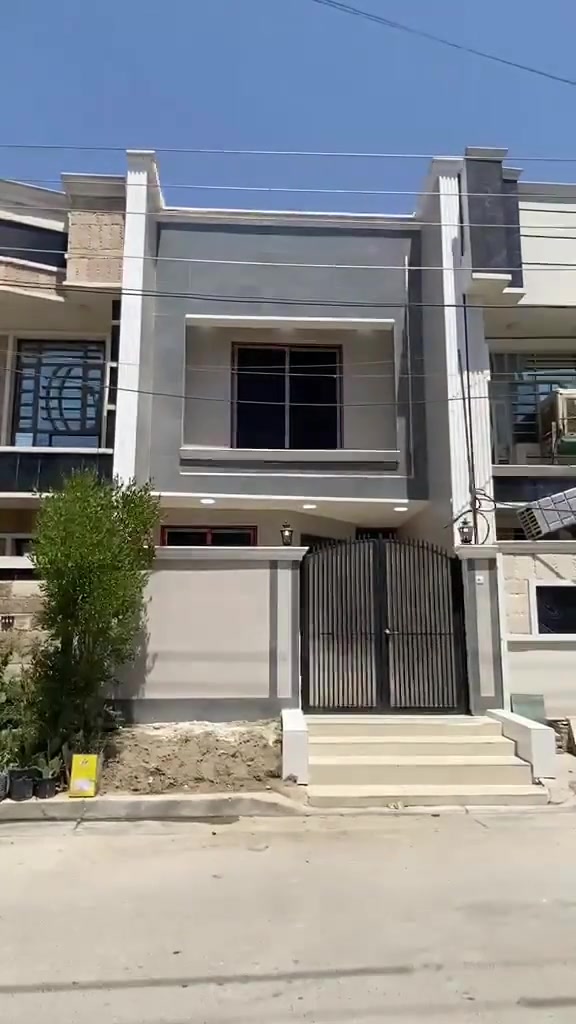 🏡 فـرصة مـمـيزه لـلـبيع  تـريـده سـكـن لو استثماررر  ✨🔥
📍 الموقع: حي الجهاد – ديـوان المخابرات قرب شارع 60

📐 المساحة: 100 متر
📏 الواجهة: 5 متر
📏 النزال: 20 متر

🏠 تفاصيل العقار:
✔️ بيت زيرو
✔️ مدخلان
✔️ 3 غرف نوم واسعة تناسب العائلة
✔️ مطبخ عملي وحديث
✔️ صحيات عدد (2) بتصميم عصري
✔️ شرفة بإطلالة رائعة على مساحة خضراء 🌳
✔️ إضاءة طبيعية مثالية طوال اليوم 🌞

✨ مميزات العقار:
✅ موقع راقٍ وهادئ
✅ قريب من جميع الخدمات
✅ تشطيب حديث وجاهز للسكن
✅ مناسب للعوائل والاستثمار

📌 تـريـد تـعـرف الـسعرر اكتـتب رقم 1

📞 للتواصل والاستفسار:
***********
 ابو أركان العامري
📩 راسلنا عبر الخاص أو تواصل مع مكتبنا للحصول على جميع التفاصيل وحجز موعد للمعاينة.

#دليل_العقارات_العراقية #عقارات_العراق #بيت_للبيع #حي_الجهاد #بيع_عقار #شراء_عقار #استثمار_عقاري #بيوت_العراق #العراق #فرصة_عقارية
