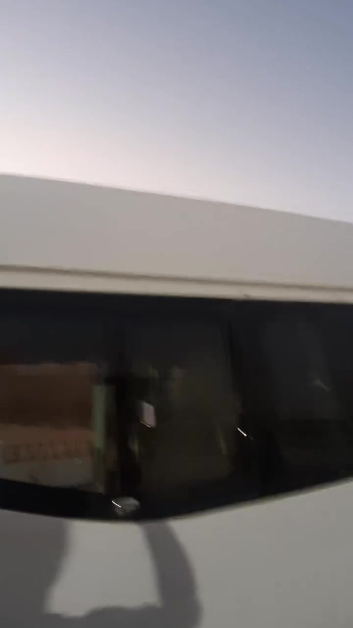 للبيع ٢٠١٤ مكينه كير اكسن شرط مكينه بلادي ما محور  سعرها٩٥بي مجال مكان حمدانيه موصل الاستفسار ع الرقم ***********
