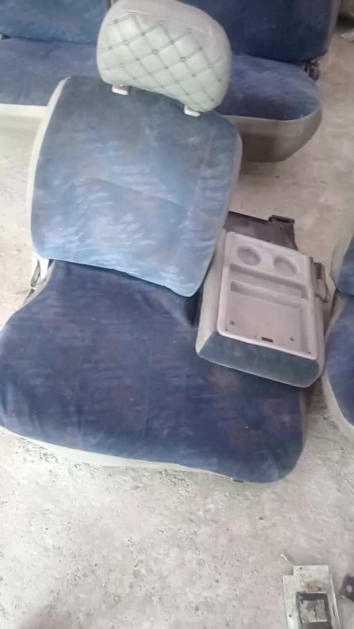 متاح تخم كشنات  بريجو منقولي نضاف عارضهن ب350 الف
***********
