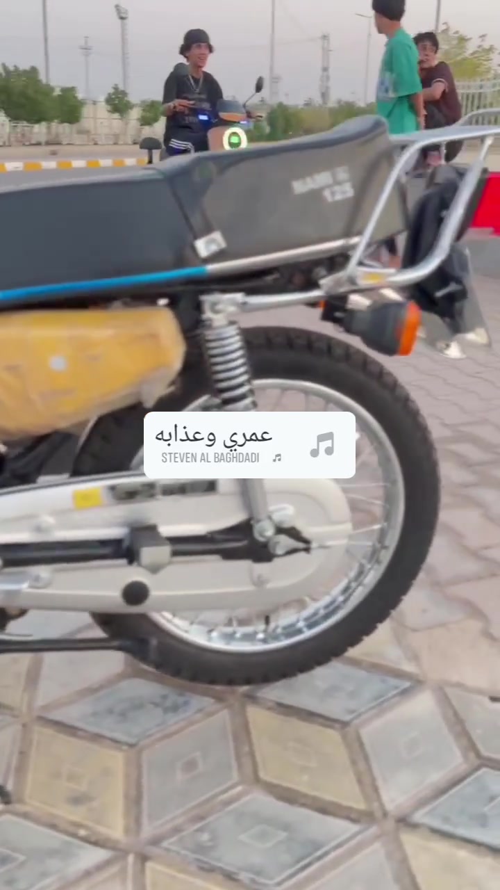 سلام عليكم شباب دراجه شلامجه للبيع بلادي موديل 2026 شراي يتصل *********** مكانها قلعه صالح
