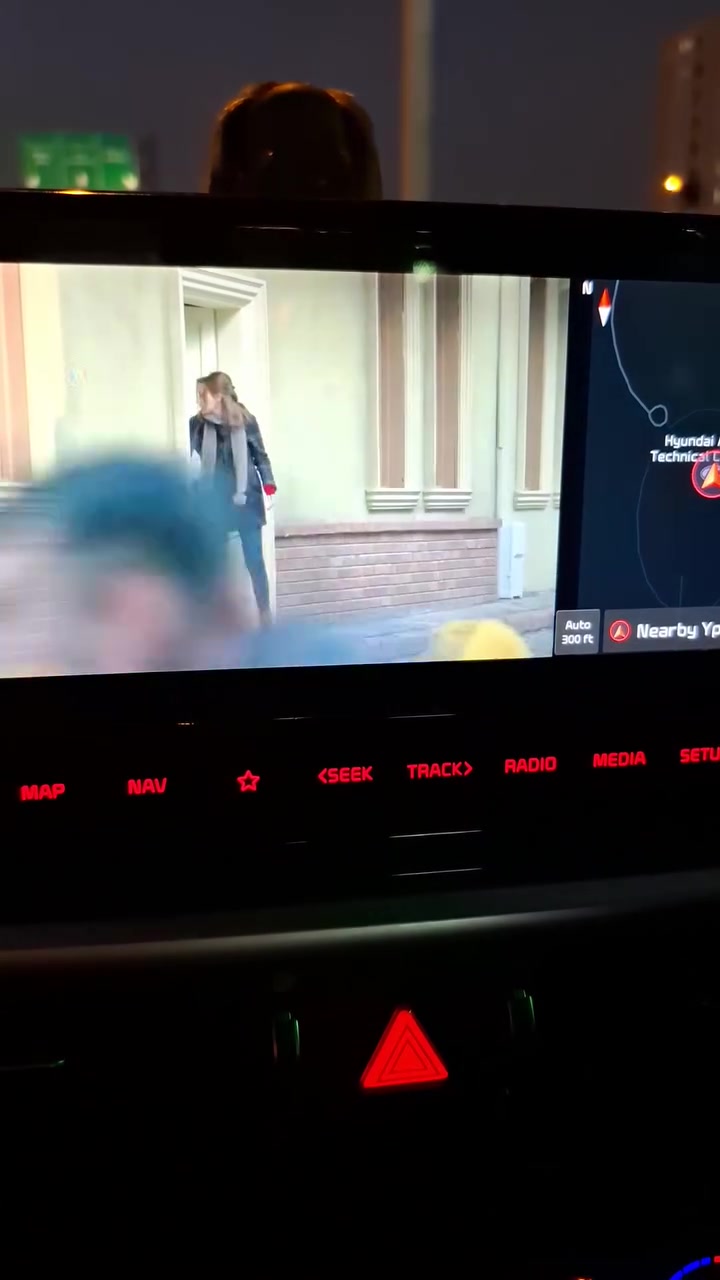 كاربلاي • يو اس بي 128جيجا • تشغيل موسيقى وفيديو