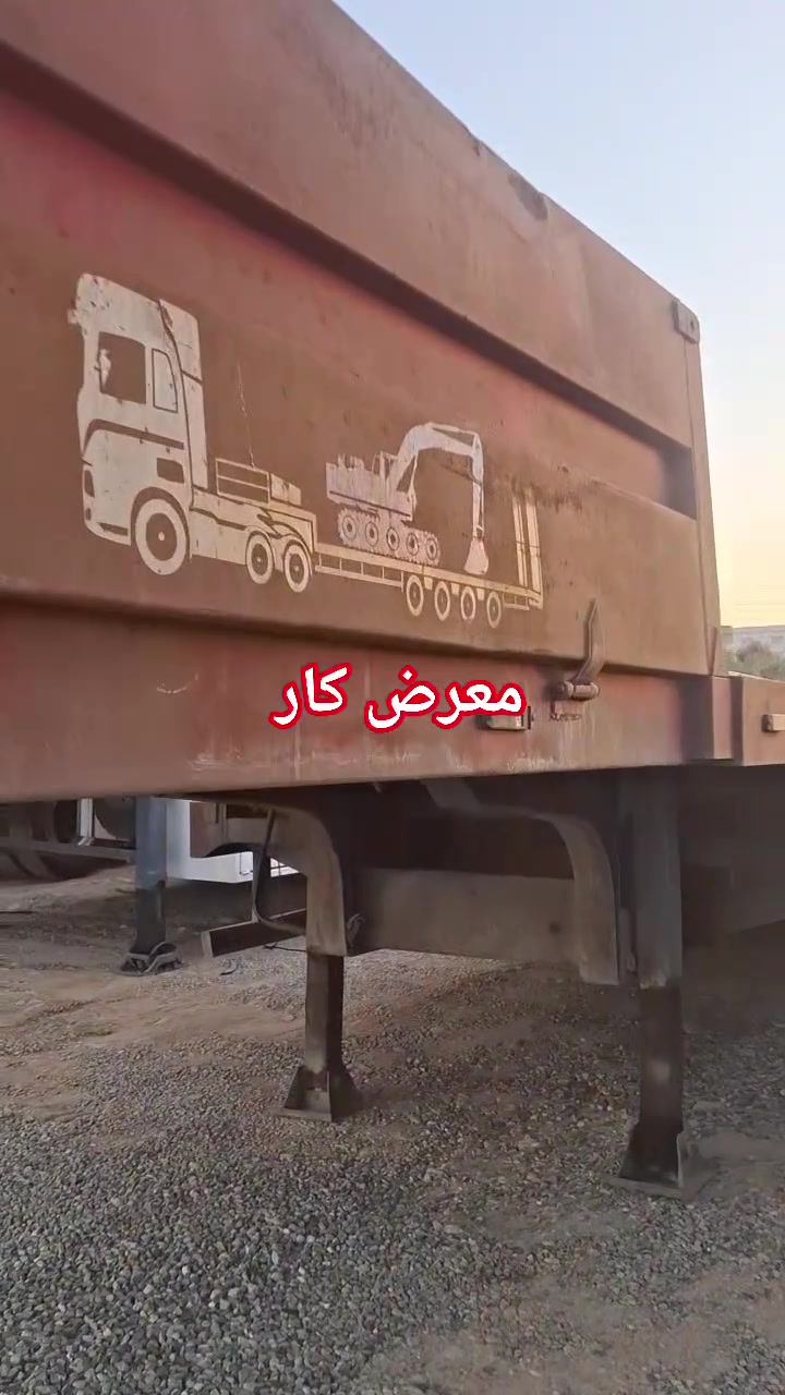 معرض كار 
لودر الماني. 4 محاور 
العرض 3m 
الطول 10 m 
تايرات 19. 
بدون فصل وربط  من الكاع 
السعر  140 $ومجال
***********
***********
العنوان اربيل خبات كلك
