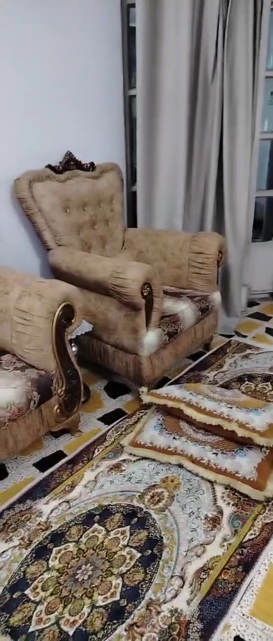 سلام عليكم قنفة للبيع مستعجل الاستفسار ***********

