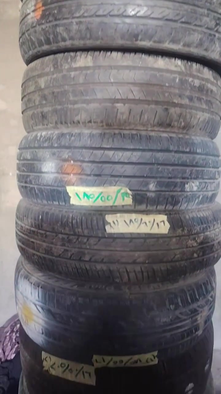 السلام عليكم
تايرات مال فتح وباله خبط العدد ٨٠٠تك تقريبا
البيع شلع ولاتاير يبقه بالمحل
تايرات خشن بيهن هواي 
َمكاني بغداد الحسينيه الراشديه
سعره جدا مناسب٣٣الف الزوج
