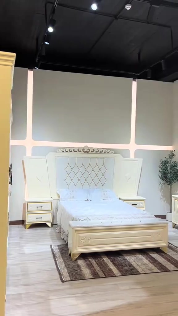 فيونكة • غرفة نوم • نجارة عراقية