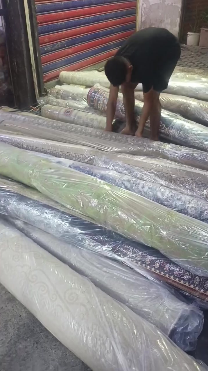 ادخل الفديو وشوف راح يعجبك عرض 🤗🤗🤗خاص 
🧺✨ مكوى ولوندري الطائي ✨🧺
غسل وكوي جميع الملابس والبطانيات بأفضل 
 غسل زوالي المتر المربع 1000دينار 
✅ بطانية2000دينار بس
🚚 التوصيل مجاني
أبو التوصيل يجيكم ياخذ الغسل ويرجّعه لحد باب البيت
📍 اليوسفية – اللطيفية توصيل مجاني
📌 مكاننا:
المحمودية – حي 17 – قرب 
مطعم الطاووق البنوك
📞 للتواصل والحجز (واتساب):
***********
***********
نظافة، أمانة، وسرعة بالتسليم
