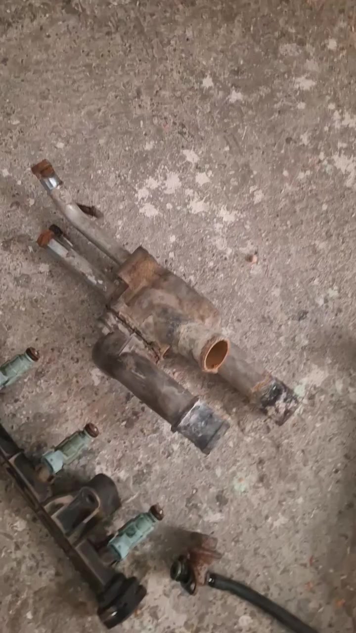 الاتصال عله هاذه الرقم رجائا بدون عمله من الاخير سعرها ١٠٠ الف بلاش  واخوان العزاء كلهن شلعه لحد يكلي اريد حاجه منهم ***********
