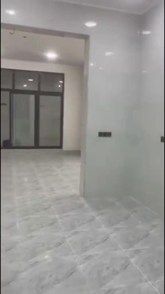 � دار للبيع – بناء مودرن
📐 المساحة: 250 متر
📏 12.5 × 20 متر
🏡 طابق واحد
🏗️ بناء مودرن بتصميم حديث وعصري
🏛️ صالة بطول 12 متر

️ غرفة ماستر
👗 دريسنك روم
🏠 مشتمل معزول بالكامل عن البيت
🪟 حديد شبابيك روسي درجة أولى
🔲 ألمنيوم تركي كامل البيت
⚡ سويجات ميلانو متصل
✨ شغل وتشطيب درجة أولى
🛡️ ضمان 25 سنة
🔑 البيت كامل وما ناقصه حباية
الابعاد و القيسات داخل الصور 

📍  الجمعيات حجي حسن الثانية 
� للاستفسار والتفاصيل، مراسلة خاص
***********

نص مكتوب في الصور:
- مشاركة تحرير
- 1 من 1 PROJECT TITLE : House plans Design PROJECT LOCATION : Maysan DRAWING TITLE : FIRST FLOOR PLAN UNIT : Meter SCALE : 1:100 SHEET NO : 1 DATE: 12-8-2024 ARCH. FATIMA ALARIS ORIENTATION :
- 11 LTE 8:18
- dr. omer f2
- 177 ك.ب. • مستند PDF
- المساحة الحرة
- الملاحظات
- البريد
- الإرسال السريع
- حفظ في الملفات
- ملاحظة
- سريعة جديدة
- طباعة
- نسخ
- PROJECT LOCATION : Maysan DRAWING TITLE : FIRST FLOOR PLAN UNIT : Meter SCALE : 1:100 SHEET NO : 1 DATE: 12-8-2024 ARCH. ملابس حديقة داخلية حمام غسيل نوم صالة جار نوم مطبخ استقبال مدخل W.C مطبخ dr omer f1 1 من 1 8:18
- dr. omer dim 2 1 من 1 5.00 4.00 نوم 0.20 0.20 5.13 بالكون 2.00 0.50 0.30 0.20 1.50 0.20
- dr. omer dim.
- 1 من 1