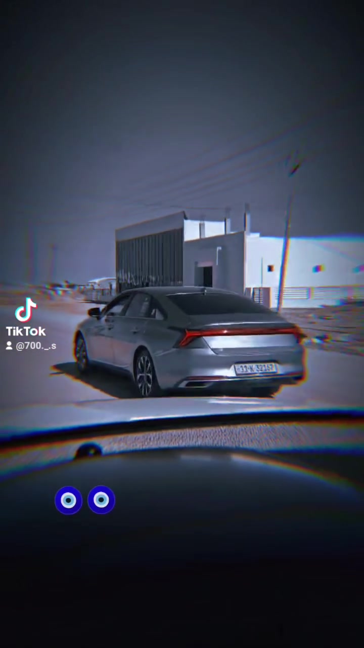 ***********
سلام عليكم k8 2023حره 
السياره فول برده خلفيه كهربائيه 
رادار امامي خلفي 
السياره بيها قطعتين اكلير بنيد وجوملغ جهه السايق بدون دواخل  السياره جديده بمعنه الكلمه تخم تاير تحكم مسجل خلفي 
السياره ماشيه 36
السعر 200$وبيها مجال
