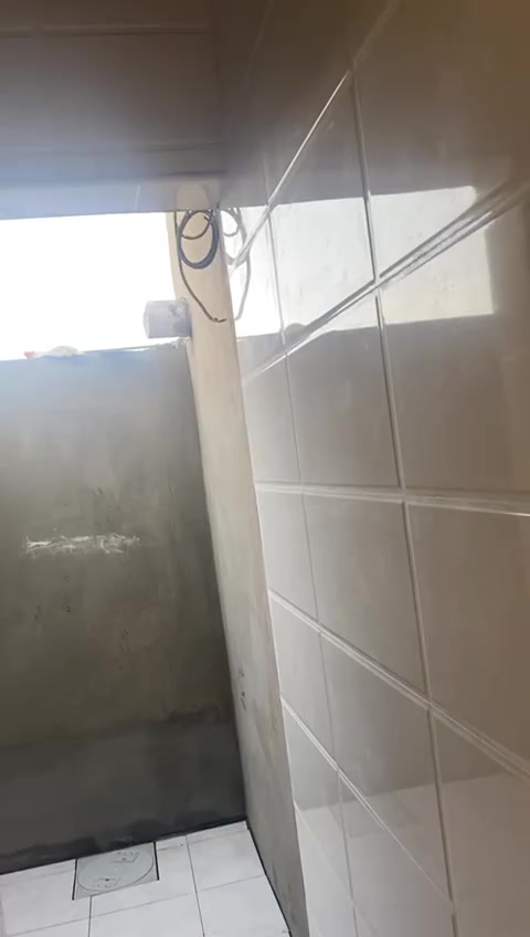خلفة سيراميك شغل درجه اولى استلام مهندس
متفرغ حاليا 
***********
