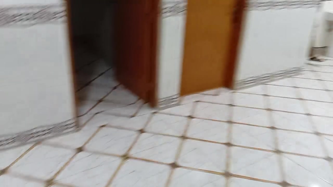شقه للايجار ابو الخصيب محيله دورت ام زباله عله الشارع العام السايدين ايجار 300 غرفه وصاله ومطبخ وصحيات جديده للتواصل ***********
