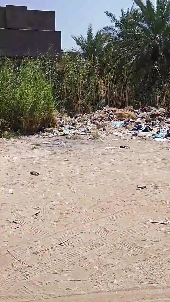 السلام عليكم أخوان قطعة أرض للبيع في حي السجاد سوادة 170متر الواجهة 13 ونزال 13السعر 30مليون للاستفسار الاتصال على رقم ***********

