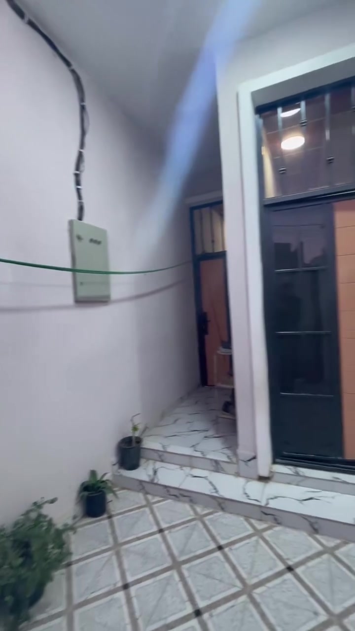 بعد توكل على الله
للبيع 100متر طابقين 
طابو زراعي سند 25جزء الاول
#خدمات ماء وكهرباء ومجاري وكيبل ضوئي وتبليط
قريب على جامع الحي القيوم 
قريب المدرسه 5دقيق
السعر مناسب 77
التحرير الحولي زراعي ***********
