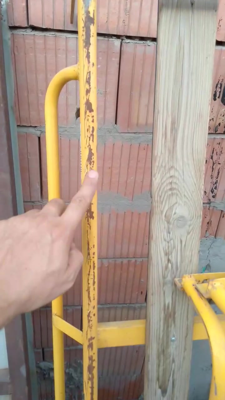 سيبايه تكتك نظيفه كلش لا لحيم ولاكسر هيه ودروجتهه
السعر 75 بغداد
***********
