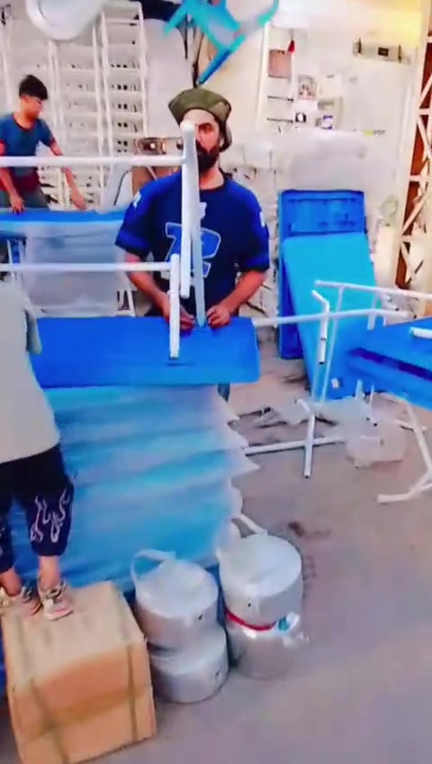محلات حجي هادي لتأجير الكراسي والخيام المقوسة و كوشات افراح
في خدمتكم بأسعار مناسبة جداً ونتعاون مع الناس الفقراء بأقل الاسعار الهاتف ***********
