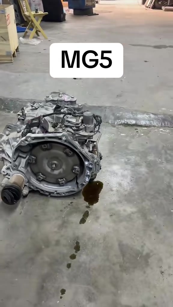 قطع غيار • بدون تفاصيل
