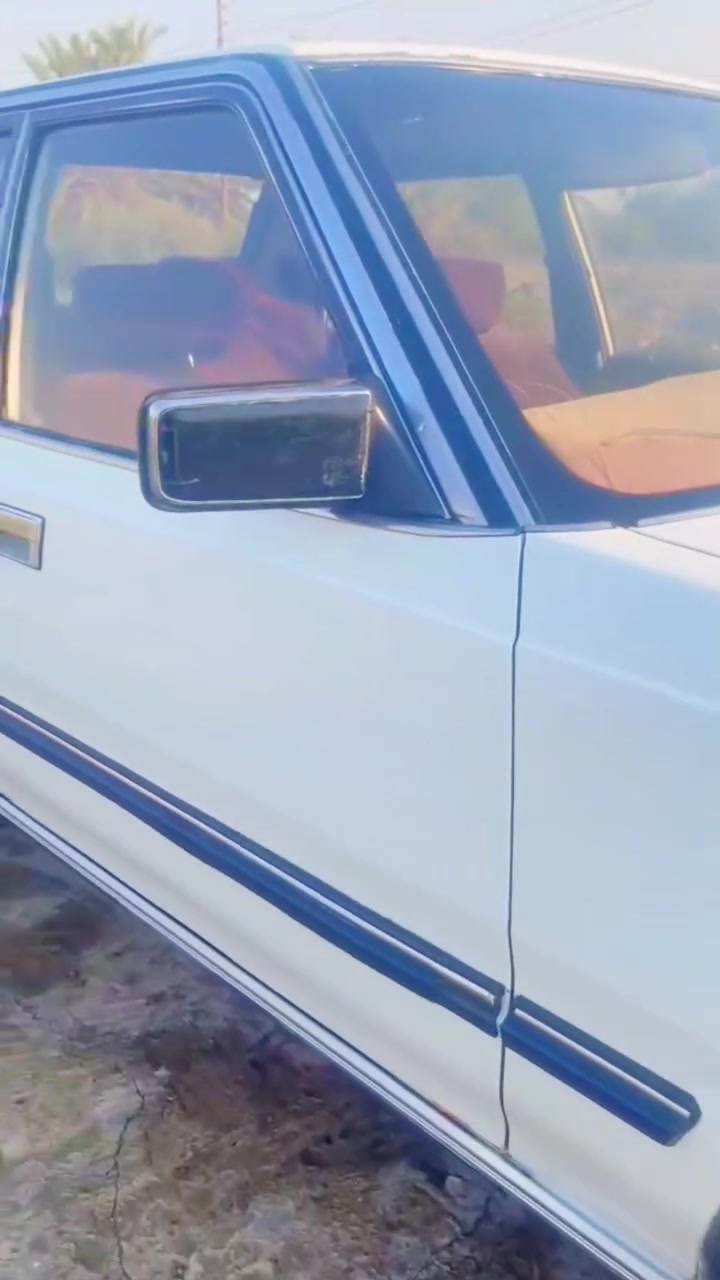 سلام عليكم سوبر 1985 سوبر نضيفه دواخله كلش حلوه رقمه مميز باقي التفاصيل عل خاص مكاني ناصريه سوق الشيوخ

