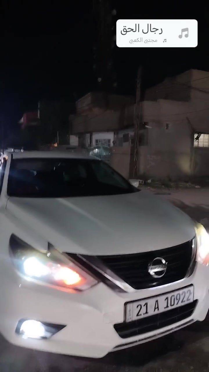 نيسان التيما مديل 2018وبسعر مناسب ب 130وبيها مجال سياره نضيفه وحلوه وخير من الله وضرر سياره جاملغ الخلفي والاستفسار *********** وحنه برسم الخدمه

