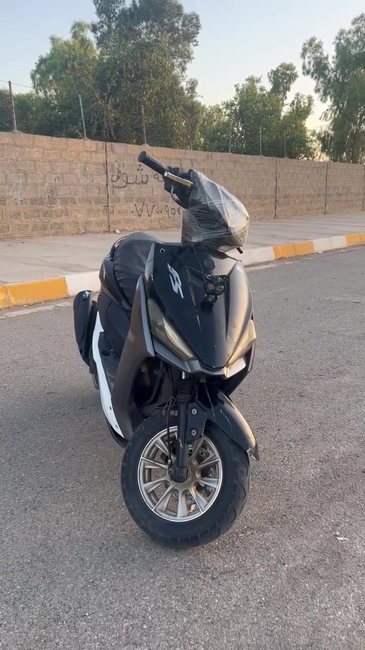 ماكس FS للبيع دراجه نضيفه ما بيه اي عيب سعر دراجه خاص *********** راسلوني على واتساب عنواني كركوك روناكي
