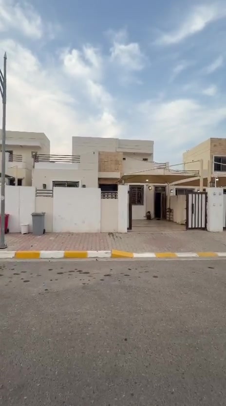 مجمع بيتي • ٢٢٠م • ٣ غرف نوم