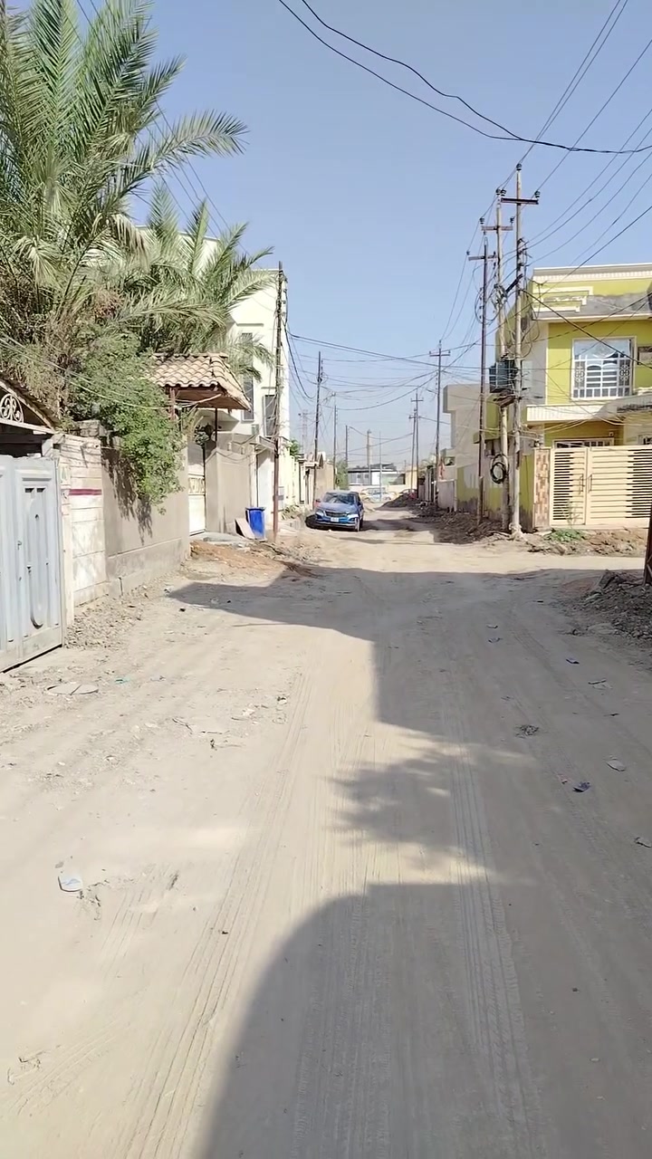 دار للبيع /الديوانيه حي الجزائر الاتصال على الرقم ***********
