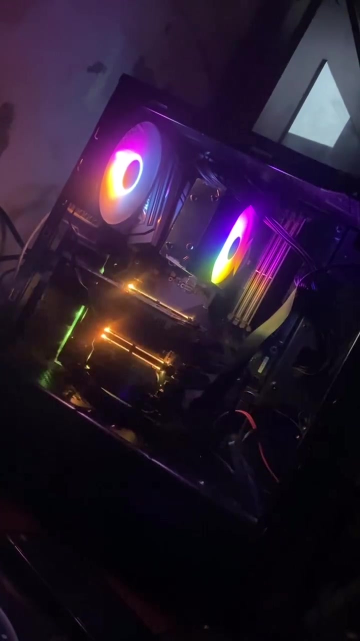 I5-9600k
Z370 ultra gameing
مبرد غازي 
مكاني بغداد الاعظمية تجي تشغل وتفحص يلا تاخذه 
رقم ***********
