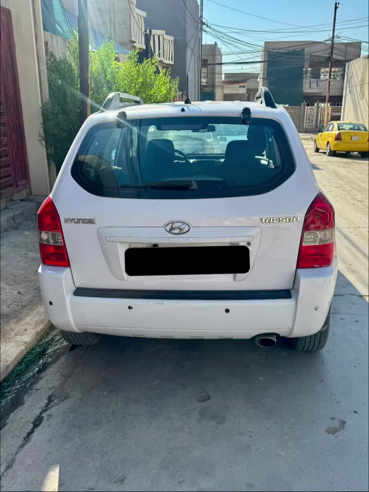 توسان 2009 للبيع 🚙
توسان موديل 2009 للبيع، السيارة نظيفة كلش ومرتبه

🔹 الموديل: 2009
🔹 المحرك والكير: شرط
🔹 السيارة: بيها صبخ بخ يم قبغ البانزين شبر وبيها تعديل بارد بالجاملغ 
🔹 التبريد: بارد ثلج
🔹 السيارة بأسمي

💰 السعر: يحدد عند التواصل
📍 الموقع: الموصل

***********
