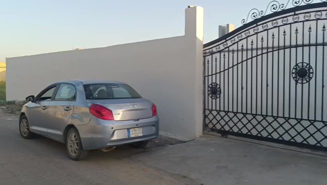 دار بمساحة 700 شغل وبناء درجة اولى تجي تشوف وبعدها حكم
يرهم مراوس بيت او قطعه داخل المجمع فقط
الواجهه 20 ونزال 35 طابو زراعي سند 25 قرار قاضي على طابو المحموديه باقي تفاصيل بالفديو

العنوان الدورة هوررجب مجمع منتجع امواج البحر الشارع الثالث خدمات كامله شارع عرضه 8 متر

السعر ب285 وقابل للتفاوض

                                                    واتساب فقط 

***********

***********
