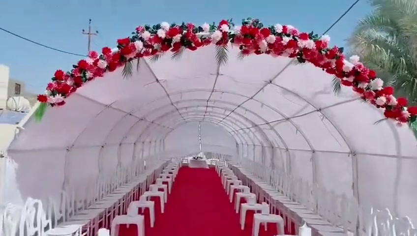 على بركة الله 🌹🌹 يعلن مكتب العكيلي للتاجير الجوادر الخطوبة والاعراس 
مستعدون لتجهيز كافه المناسبات 
باسعار مناسبة 🌷🌹 
للحجز والاستفسار  واتساب ***********
الديوانية قظاء السدير الشارع العام
