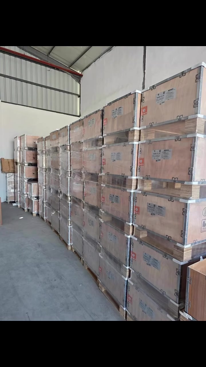 انفرتر Felicity Solar الأصلي

حلول طاقة شمسية موثوقة… أداء لا يتوقف

⚡ متوفر بالقدرات:
4kW | 6kW | 8kW | 12kW

لماذا تختار Felicity Solar؟

✅ كفاءة تحويل عالية لتوفير أقصى استفادة من الطاقة الشمسية.
✅ خرج Pure Sine Wave لحماية جميع الأجهزة الكهربائية.
✅ شاشة LCD ذكية لعرض بيانات التشغيل بشكل مباشر.
✅ شاحن شمسي MPPT مدمج لرفع كفاءة شحن البطاريات.
✅ حماية متكاملة من الحمل الزائد، القصر الكهربائي، ارتفاع الحرارة، وارتفاع أو انخفاض الجهد.
✅ تصميم عصري، هادئ، وسهل التركيب والصيانة.
✅ مناسب للمنازل، الشركات، المحلات التجارية، المزارع، والعيادات.

🛡️ ضمان سنتين
🌞 جودة عالمية… وأداء يمكنك الاعتماد عليه.

📞 للاستفسار والطلب

***********

FLISTI SOLA

حلول متكاملة للطاقة الشمسي #العراق #ديالى #خانقين #الواح #سعدية #بغداد
