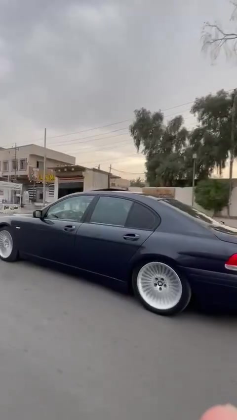 بي ام 745 • ٢٠٠٢ • رقم بغداد