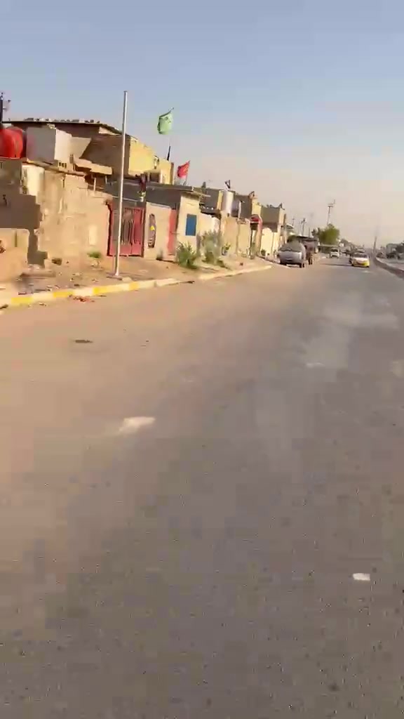 دار للبيع 160 متر زراعي فقط مكاتبة
#مدخل_الكرامة
متوفرة جميع الخدمات
بناء طابوق السقف عكادة واشتايكر
غرفه 6*4
غرفه5*4
صالة7*4
استقبال 6*4
مطبخ 5*4
صحيات داخلية وخارجية
ترك على دائر الدار
#السعر 65 مليون
للتواصل مكتب الكرامة للعقارات الدور والأراضي  ***********
