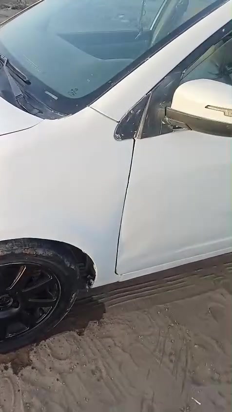 سلام عليكم جيلي موبل محوره كورلاء غديم حجم 18رقم ذي قار بسمي سنويه 27 مرشوشه صبق حداديه نص تبريد ميشتغل ناصريه مركز ***********.  +السعر 40
