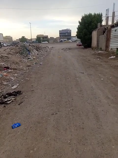السلام عليكم بيت للبيع بغداد ابو غريب ابو منيصير عل شارع العام القديم البيت 150 متر واجه 7 ونص البيت مكانه حلو البيت تعبان سعر 75 وبي مجال تواصل خاص  او ***********2 واتساب فقط
