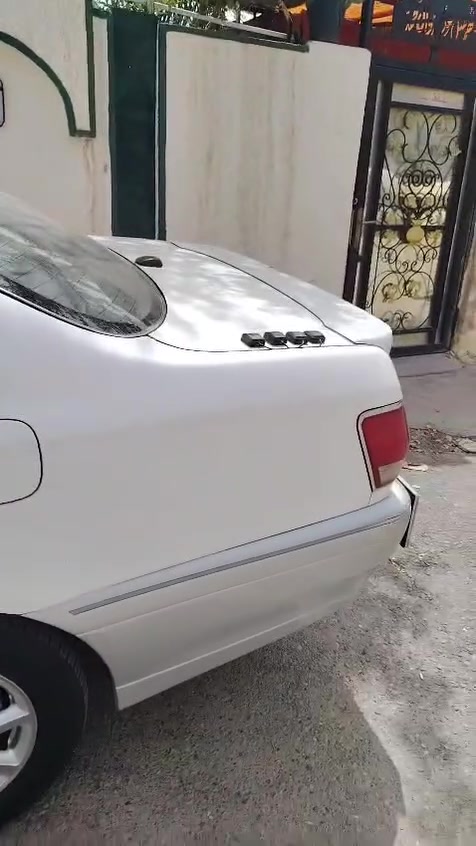 السلام عليكم ملكه البيع موديل 2001كرستال اصل شاصي 175ديفور الجبير مكفوله من الكص ونقل جثه تحويل ثاني يوم بسمي مكينه وكير خير من الله دكمتين رقم ميسان الرقم الجديد اسعر 130 وبيه مجال ترهم قصد بتفاق تنطي مقدمه زينه ***********مكان بغداد مدينه الصدر
