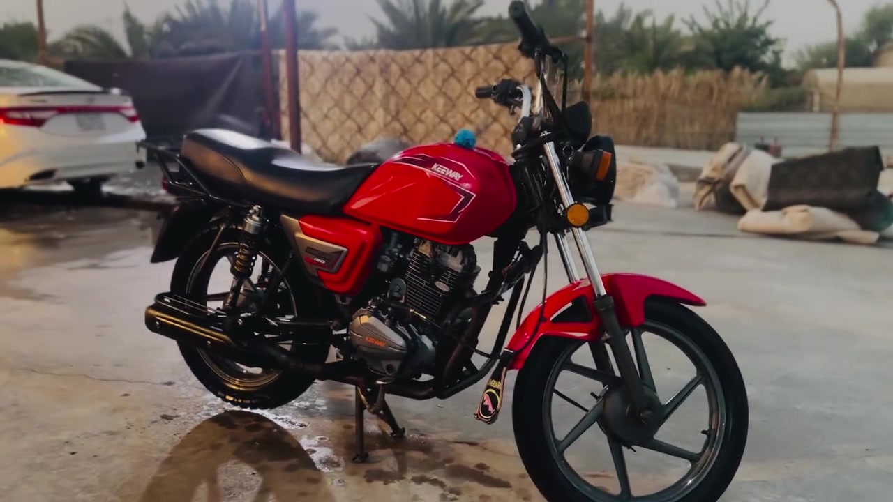 السلام عليكم دراجة للبيع نوع Keeway

للستفسار ***********
