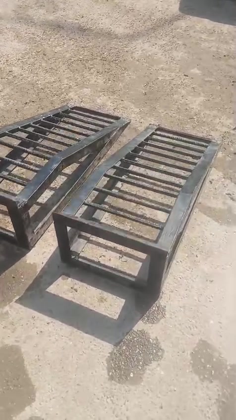 ‏السلام عليكم
‏يوجد رمبات حديد العدد 2 للبيع تفصال حديد ثقيل تتحمل اوزان عالية 
‏مكانها الكمالية شارع السياحي
‏للاستفسار    ‪***********‬ 
‏السعر  : 100 الف وبيهن مجال
