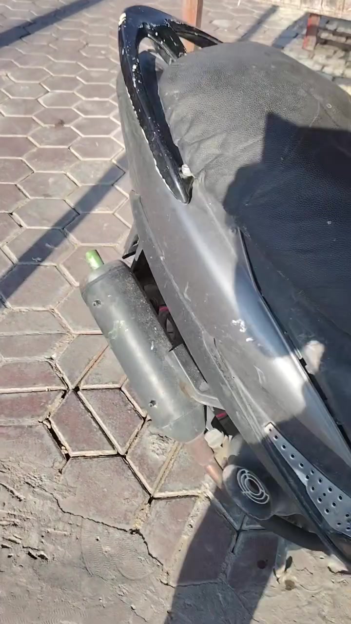 دراجة ماكس ١٢٠ نضيف بوشه ٥٥ صالنصه رياضي البيع سعر ٣٥٠ مكان محموديه *********** وساب بيهه خيط تبخير شغله سلف وهند
