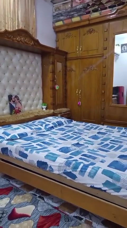 @السلام عليكم غرفه اخشاب للبيع جاهزه ونضيفه المكان كوت البتار الاستفسار على رقم💁‍♂️ ***********❤
