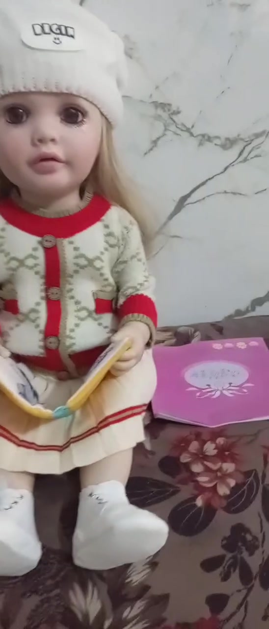 السلام عليكم عندي لعابه للبيع ٧٠ وهذه رقمي ***********
